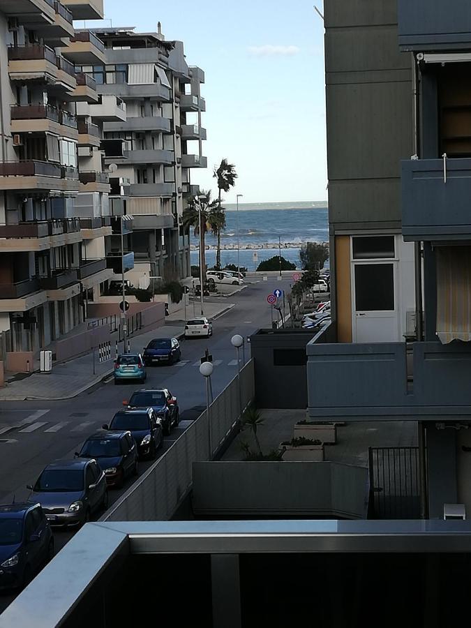Levante Waterfront Μπάρι Εξωτερικό φωτογραφία